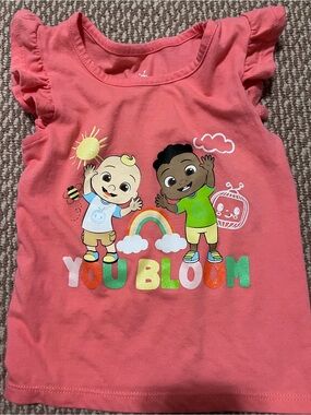 Girls 4T pink cocomelon Short Sleeve Tee